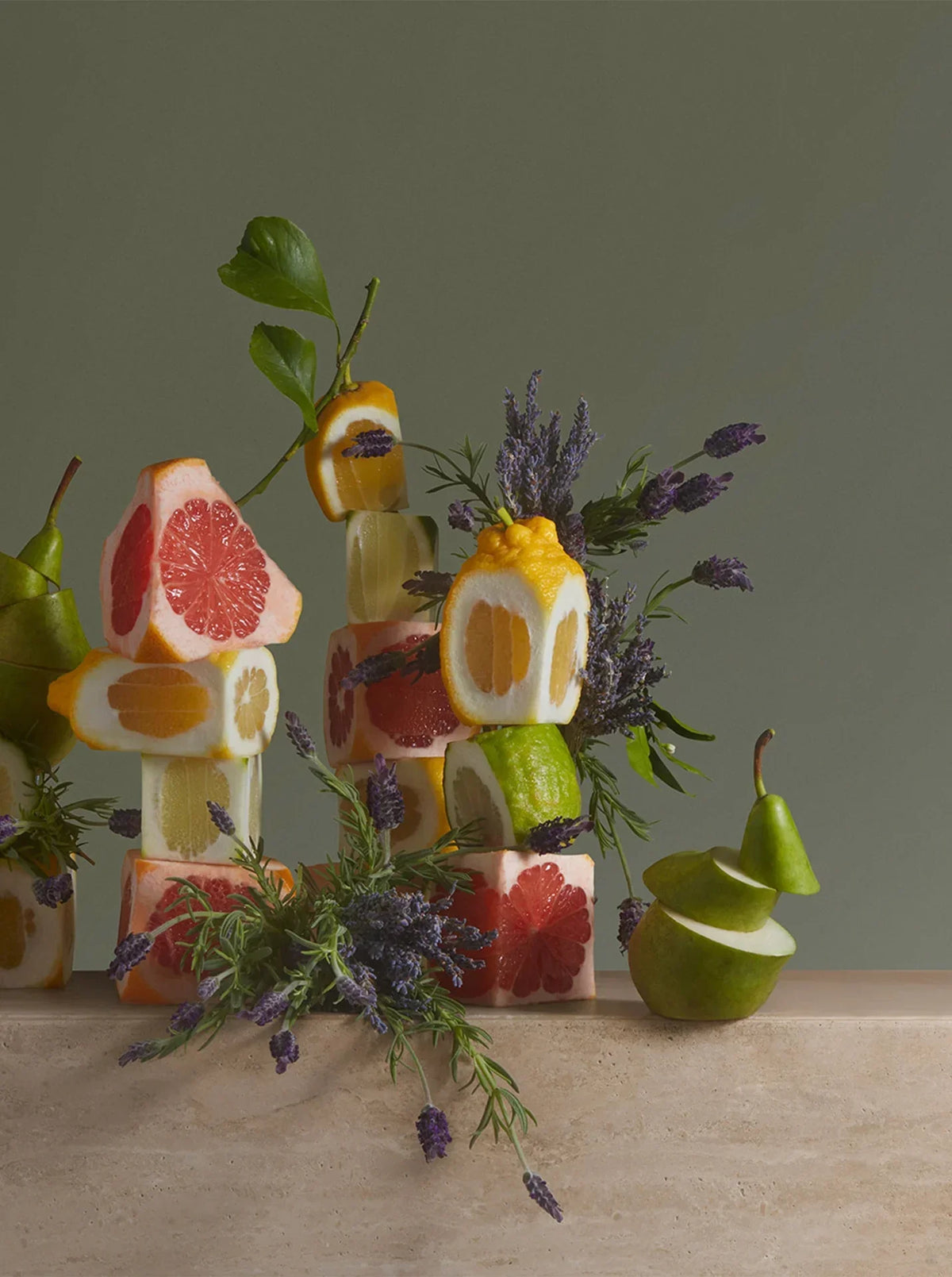 AN OLFACTIVE INTRODUCTION TO... FRAGRANCE FAMILIES